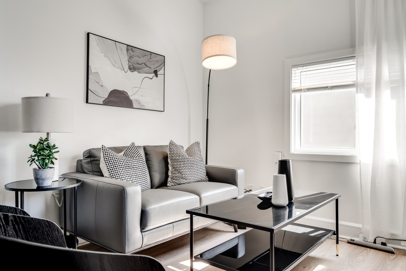 Ottawa — Private 3BR Entire Home — photo 5