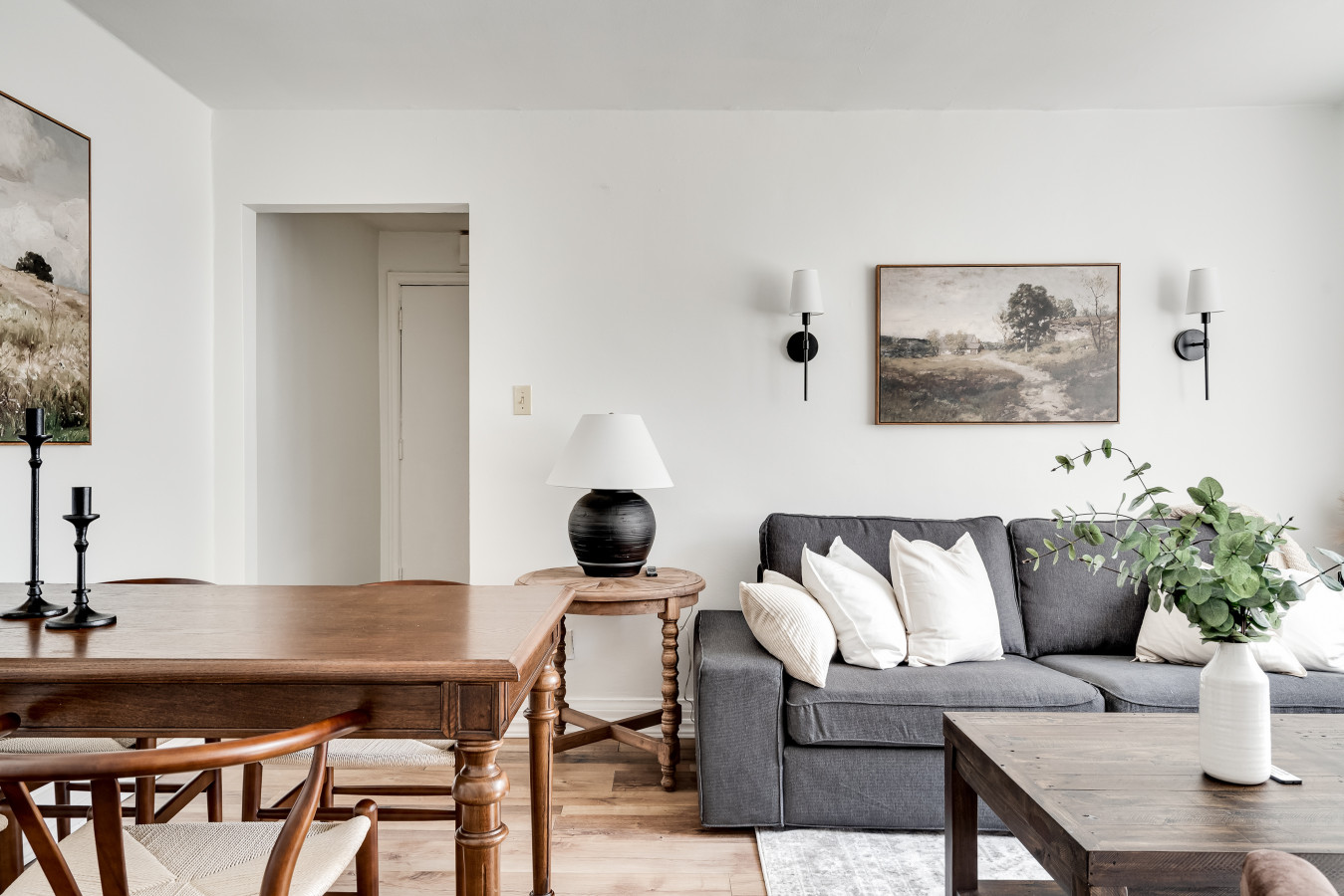 Kingston — Bright 2BR, Walk to Downtown & the Lake — photo 4