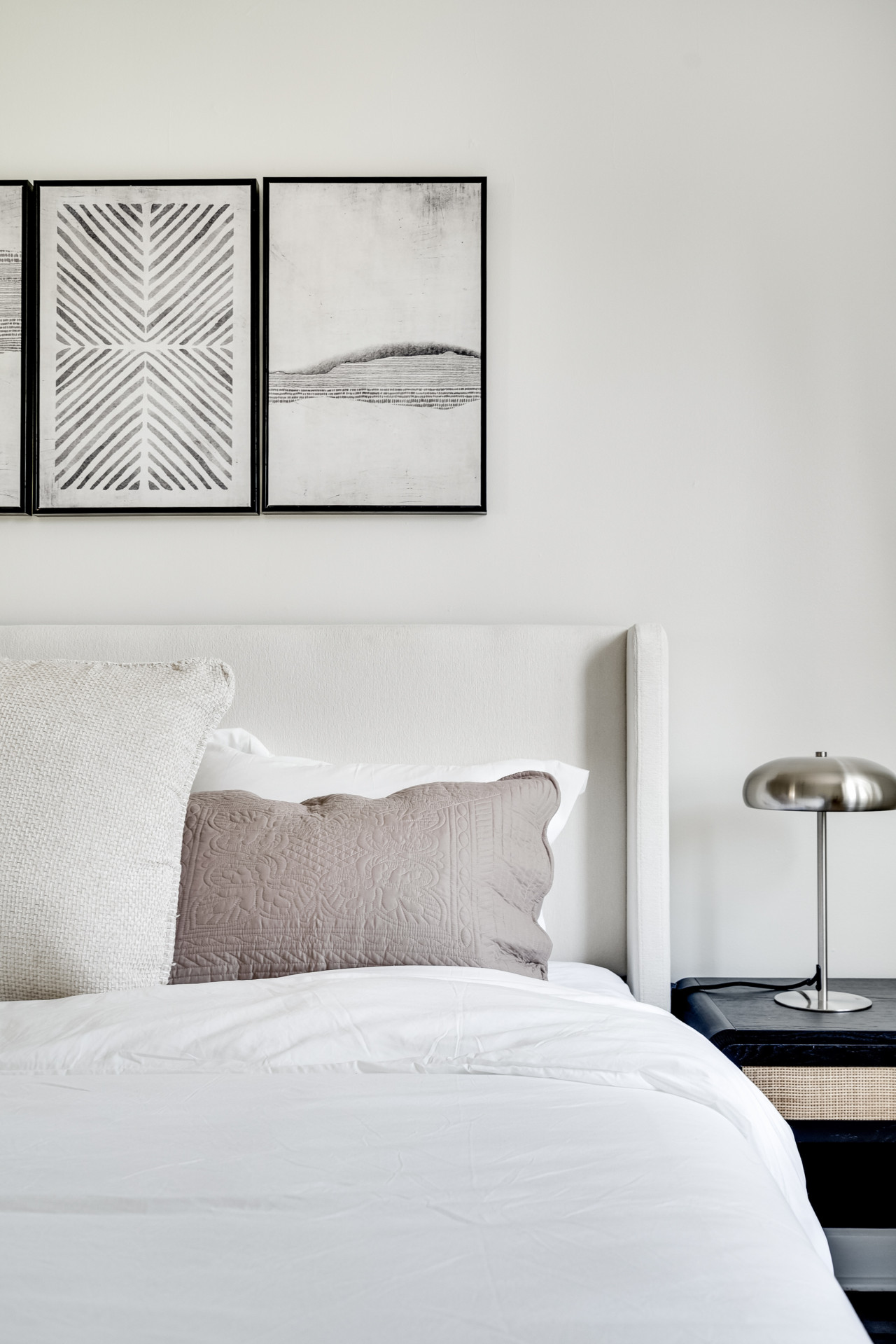 Kingston — Stylish 2BR near Queen's & Lake Ontario — photo 5